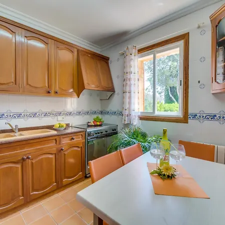 Stylish With Pool & Holiday home *