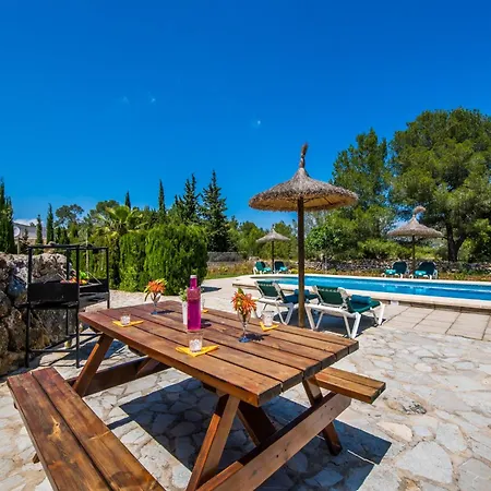 Holiday home Stylish With Pool &