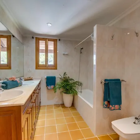 Holiday home Stylish With Pool & Port de Pollenca