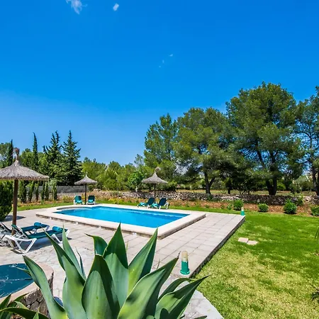 Stylish With Pool &